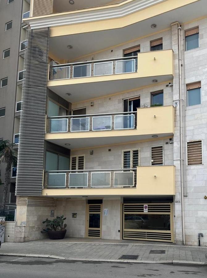 Apartment Capruzzi Bari Exteriör bild